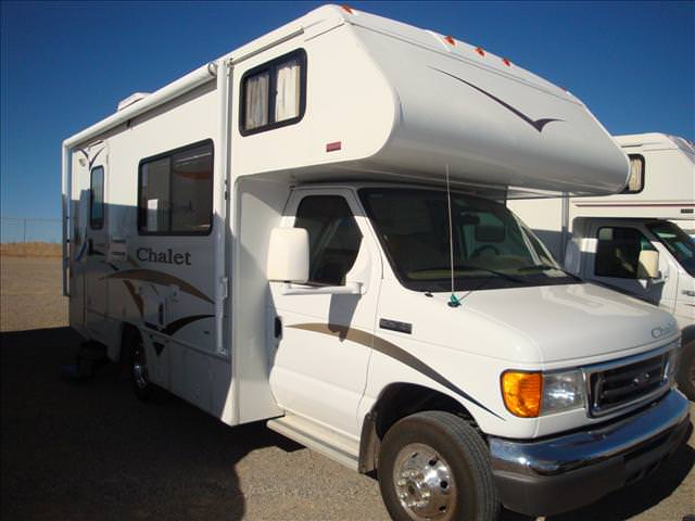 Used 2006 Winnebago Chalet 22RR Class C For Sale