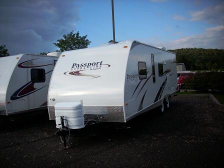 New 2009 Keystone Passport 255BH Travel Trailer For Sale