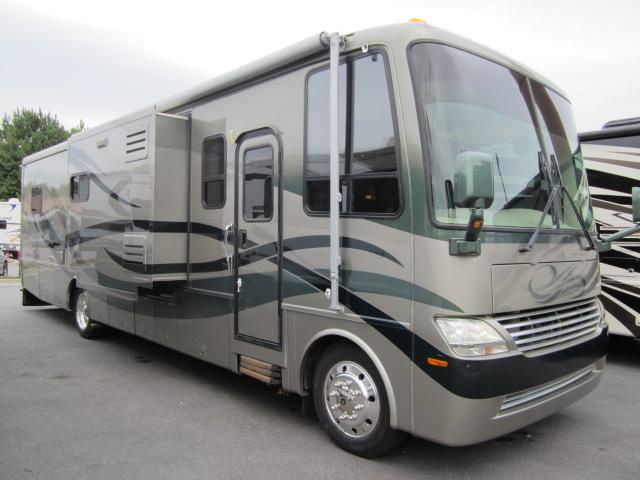Used 2005 Newmar Mountain Aire 3783 Class A - Gas For Sale