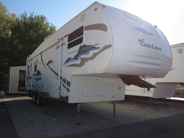 Used 2006 Coachmen Chaparral 276RLS Fifth Wheel For Sale