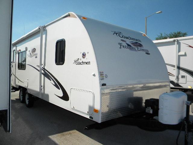 2010 Coachmen Freedom Express