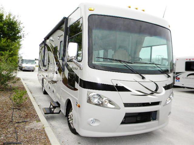2014 Class A - Gas Thor Motor Coach Hurricane