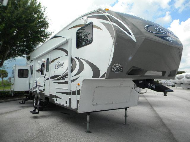 2013 Fifth Wheel Keystone Cougar