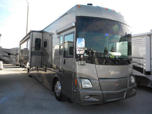 2007 Class A - Diesel Winnebago Vectra