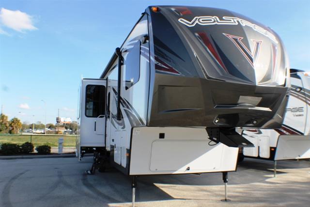 2015 Fifth Wheel Toy Hauler Dutchmen VOLTAGE V-SERIES