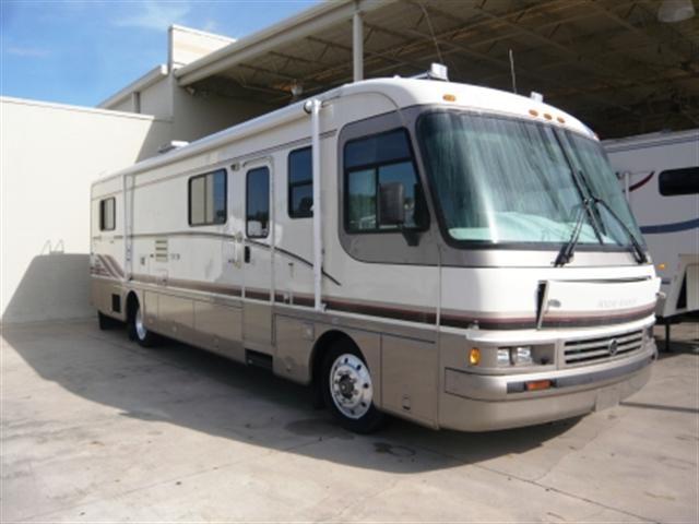 1996 Class A Holiday Rambler Endeavor