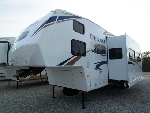 New 2009 Dutchmen Denali 326QB-M5 Fifth Wheel For Sale