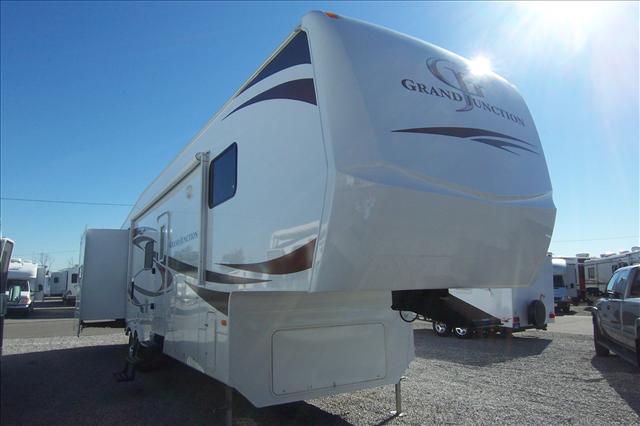 New 2009 Dutchmen Grand Junction 37QSL Fifth Wheel For Sale