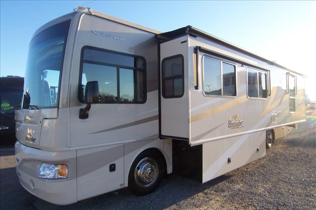 Used 2008 Fleetwood Bounder 38V Class A - Diesel For Sale