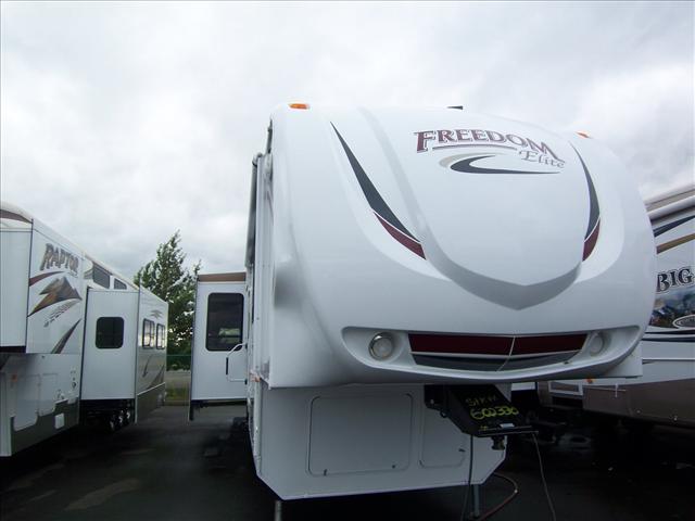 New 2009 Keystone Freedom Elite MK39 Fifth Wheel For Sale