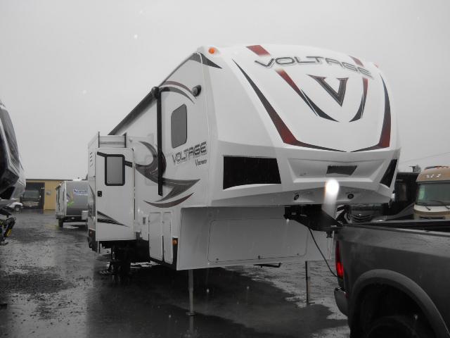2014 Fifth Wheel Toy Hauler Dutchmen VOLTAGE V-SERIES