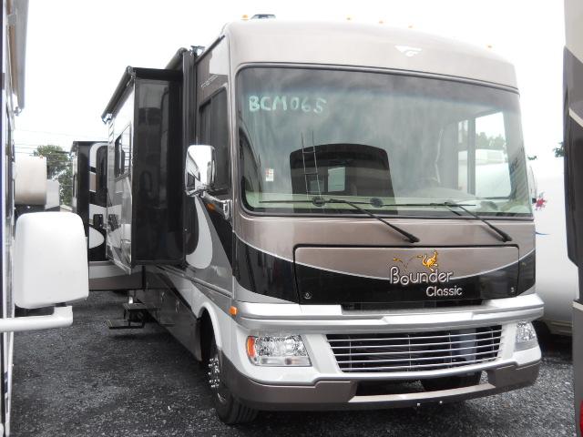 2014 Class A - Gas Fleetwood Bounder