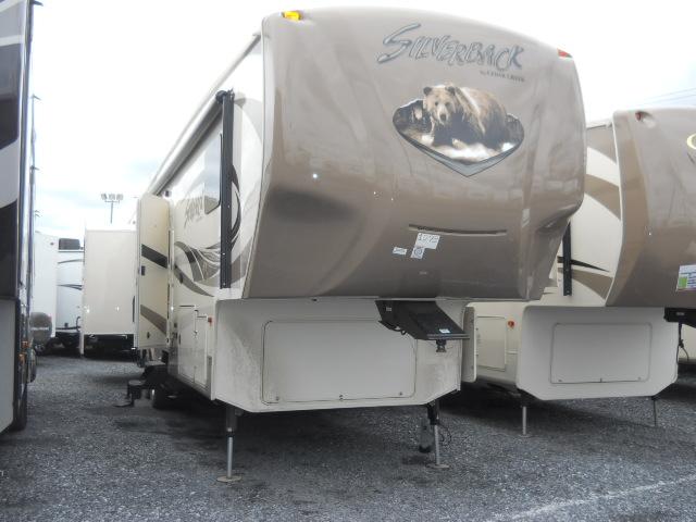 2014 Fifth Wheel Forest River Cedar Creek Silver Back