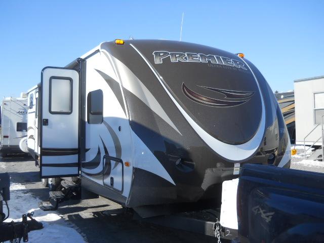 2014 Travel Trailer Keystone Premier