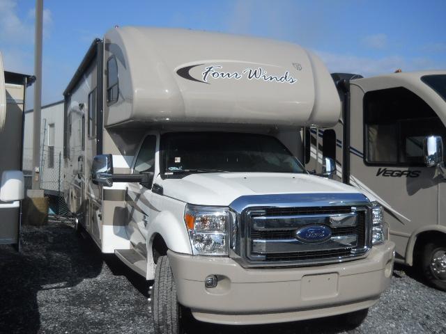2014 Class C Thor Motor Coach Four Winds
