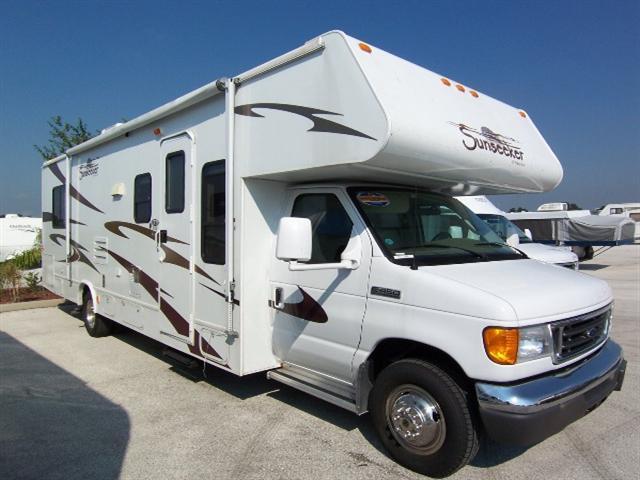 Used 2008 Forest River Sunseeker 3100SS Class C For Sale