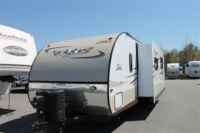 2013 Shasta FLYTE