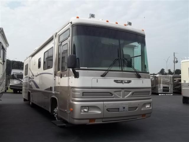 1998 Class A - Diesel Gulf Stream Sunvoyager