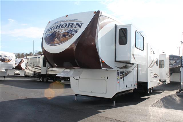 2014 Fifth Wheel Heartland Bighorn