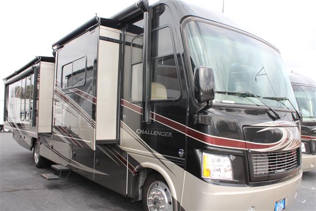 2014 Class A - Gas Thor Motor Coach Challenger