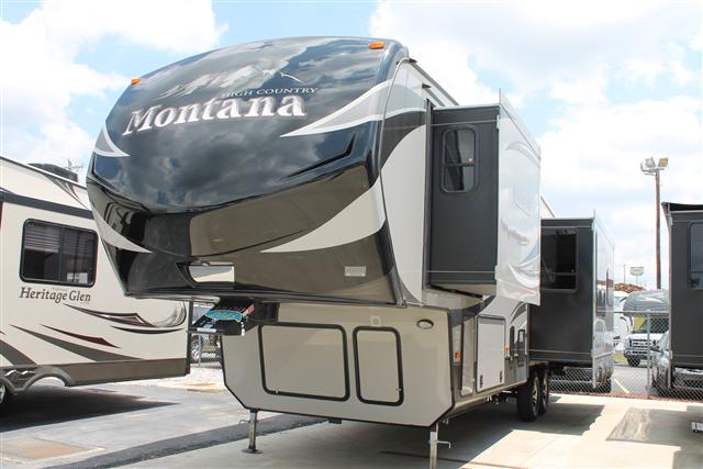 2015 Fifth Wheel Keystone Montana