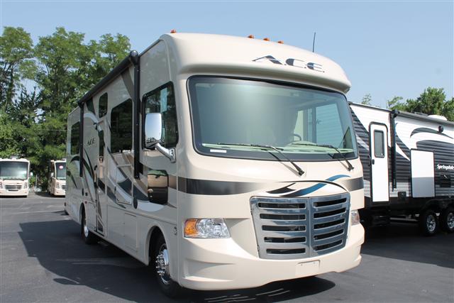 2015 Class A - Gas Thor Motor Coach ACE