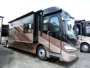2008 Fleetwood Revolution LE