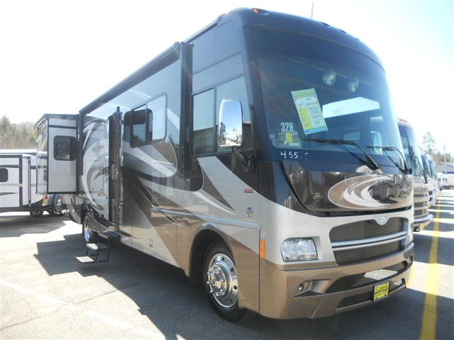 2013 Class A - Gas Itasca Suncruiser