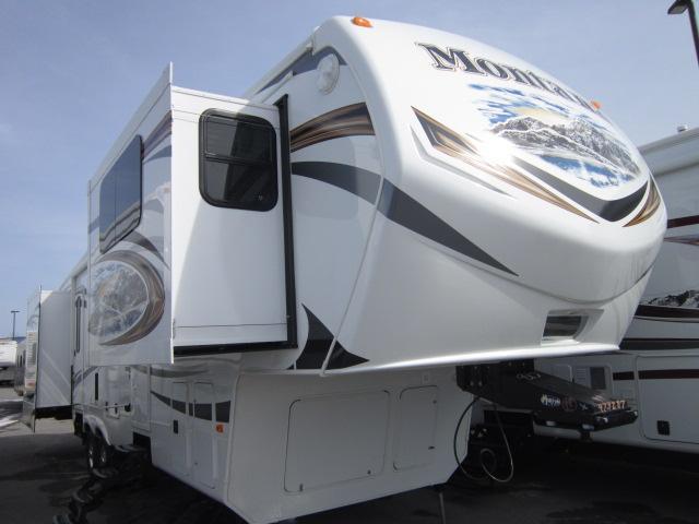 2013 Fifth Wheel Keystone Montana