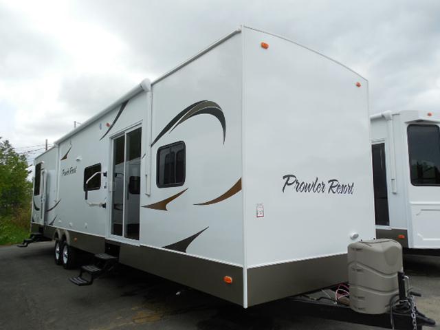 2014 Travel Trailer Heartland PROWLER RESORT