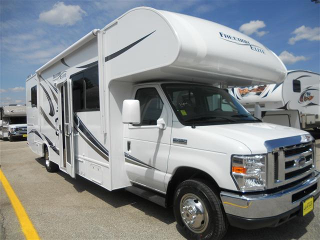 2014 Class C Thor Motor Coach Freedom Elite