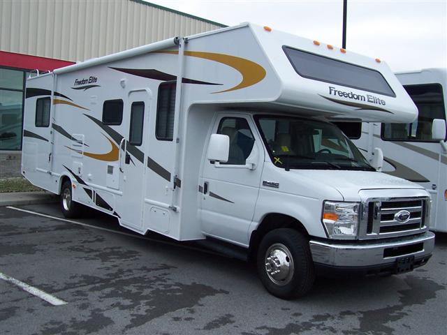 New 2010 Fourwinds Freedom Elite 31R Class C For Sale