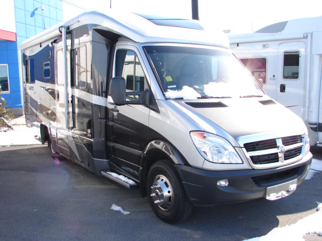 New 2008 Itasca Navion 24CL Class B Plus For Sale
