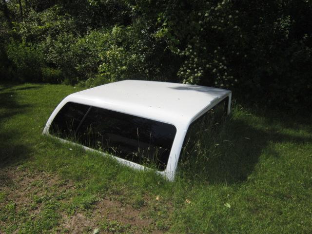 2000 LEER TRUCK SHELL