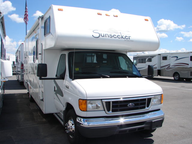 Used 2006 Forest River Sunseeker 3100SS Class C For Sale