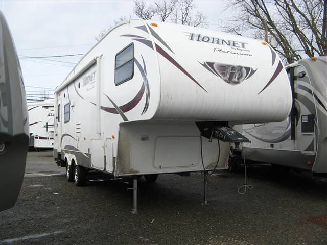 2013 Keystone Hornet