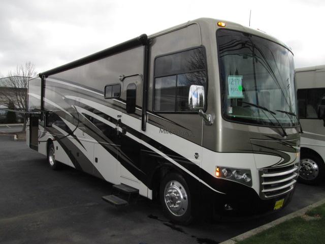 2014 Class A - Gas Thor Motor Coach MIRAMAR