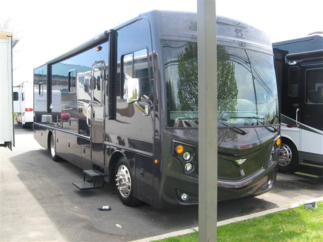 2013 Class A - Diesel Fleetwood Excursion