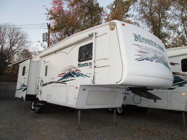 2004 Fifth Wheel Keystone Montana