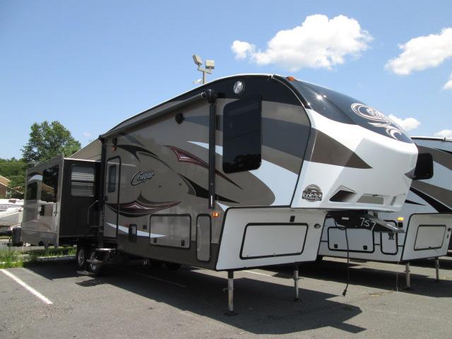 2015 Fifth Wheel Keystone Cougar