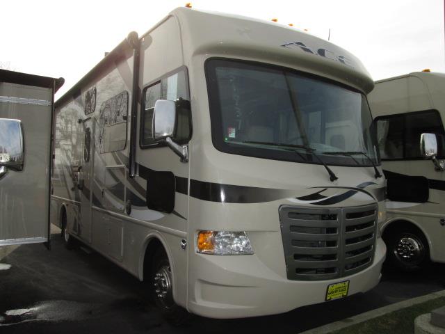 2015 Class A - Gas Thor Motor Coach ACE