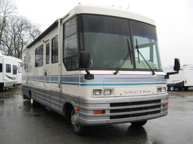 Used 1995 Winnebago Vectra 31RQ Class A - Gas For Sale