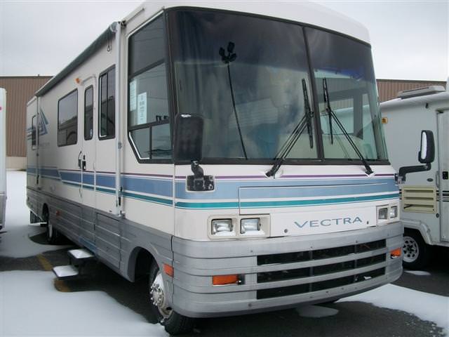 Used 1995 Winnebago Vectra 31RQ Class A - Gas For Sale