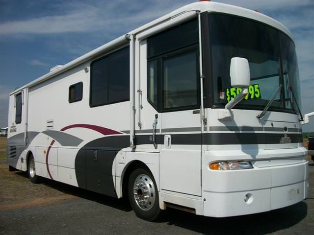 Used 2000 Winnebago Advantage 36C Class A - Diesel For Sale