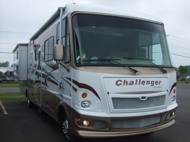 New 2009 Damon Challenger 376 Class A - Gas For Sale