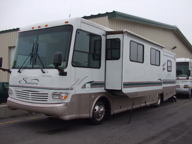 1999 Coachmen Santara