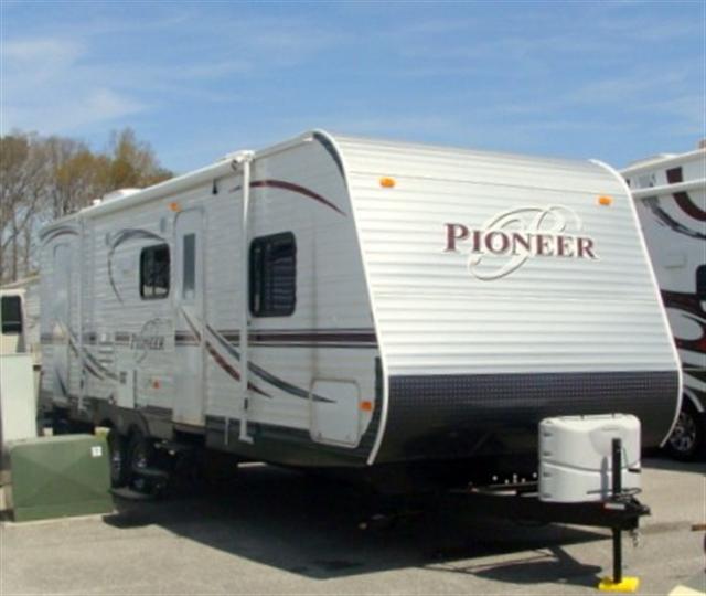 2013 Heartland Pioneer