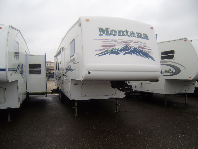 Used 2003 Montana Montana 2955RLS Fifth Wheel For Sale