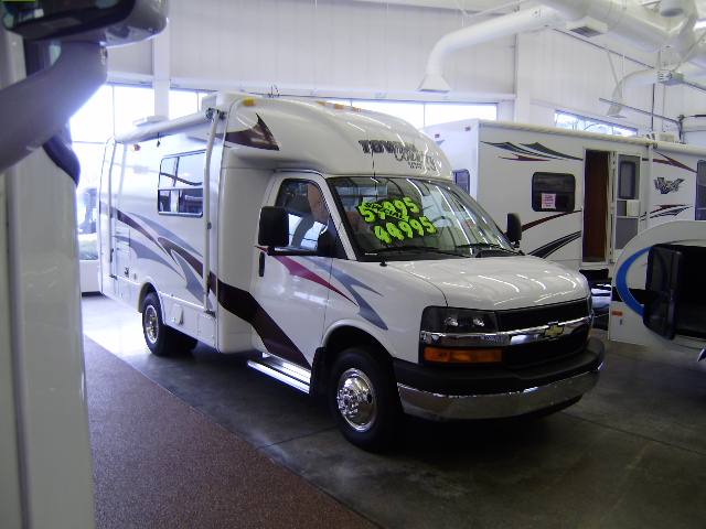 Used 2006 R-Vision Town & Country Sp 210 Class B Plus For Sale