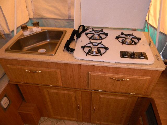 http://images.rvs.com/13282/195664/12-10-11%20058.jpg
